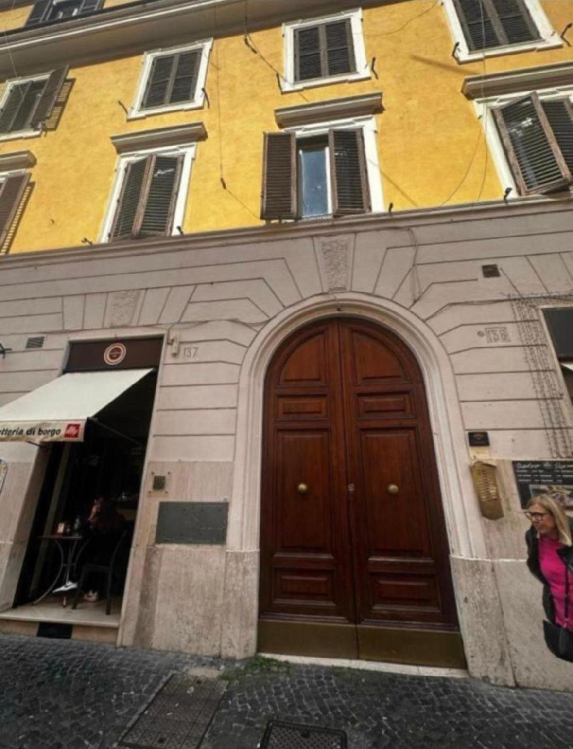 Borgo Pio Private Apartment Рим Екстер'єр фото